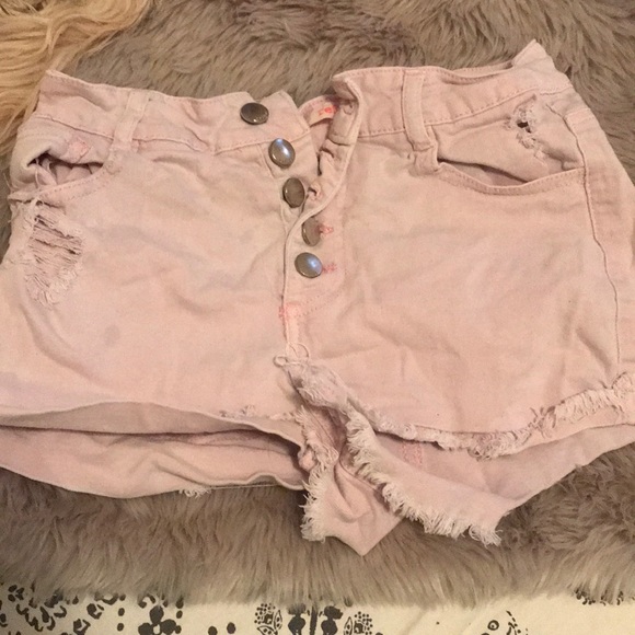 Pink Refuge shorts - Picture 1 of 3